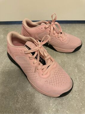 TYR Women's CXT-1 Light Pink Athletic Trainers w9/m8.5